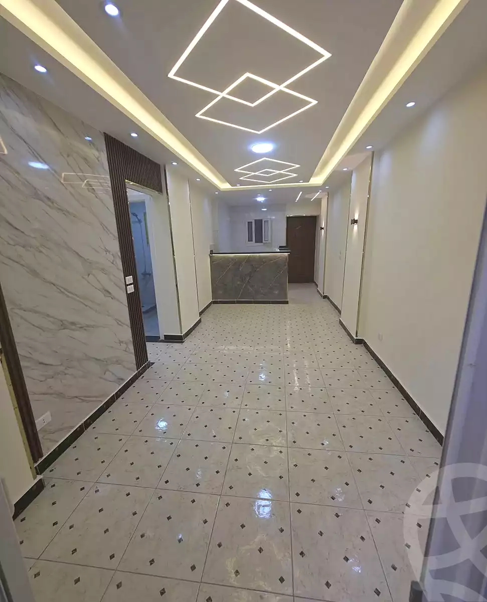 https://aqarmap.com.eg/ar/listing/7269477-for-sale-alexandria-miami-shr-jml-bd-lnsr
