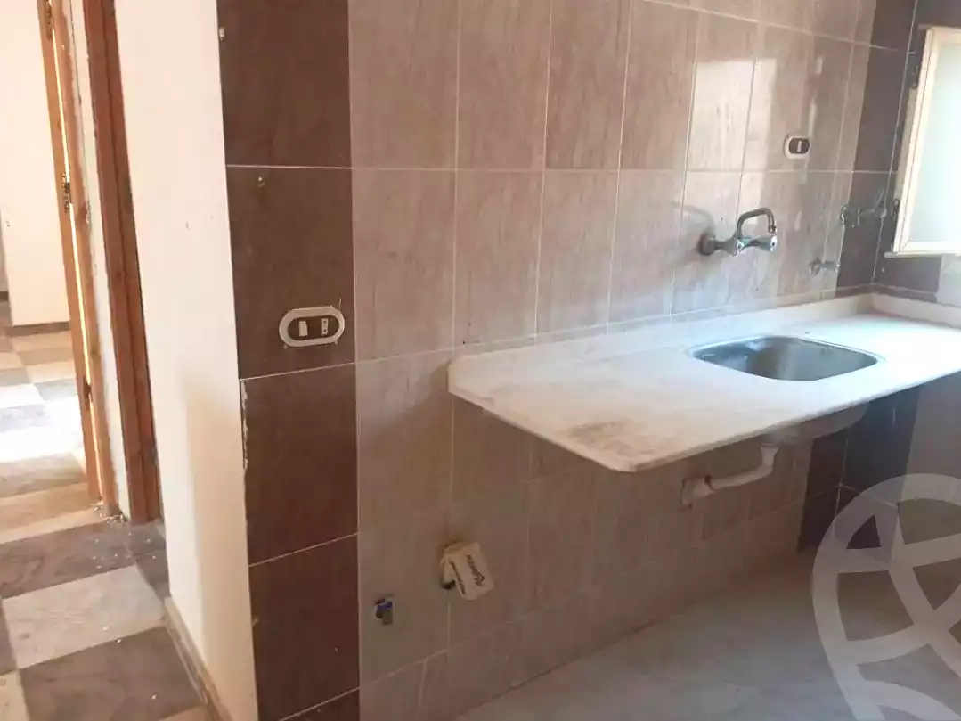 https://aqarmap.com.eg/ar/listing/7269610-for-rent-alexandria-al-agamy-shataa-el-nakheel