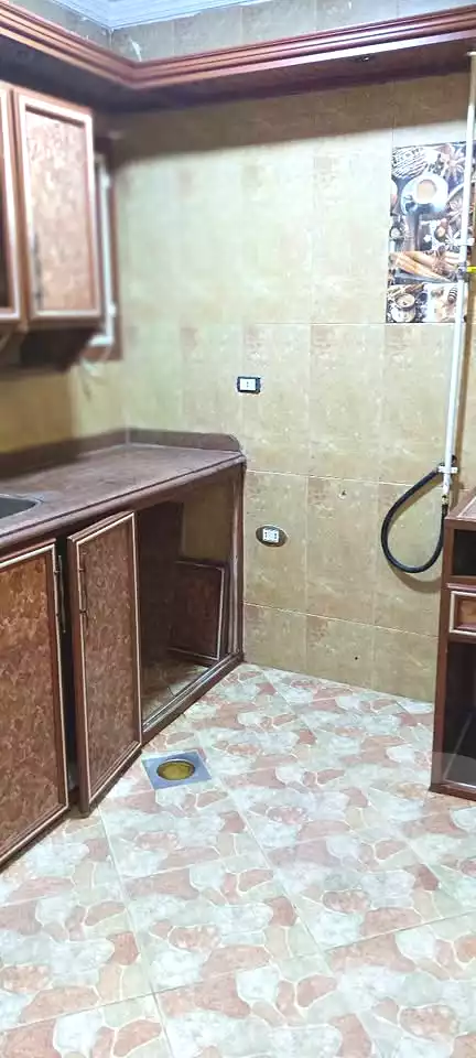 https://aqarmap.com.eg/ar/listing/7269644-for-sale-alexandria-miami-45-street