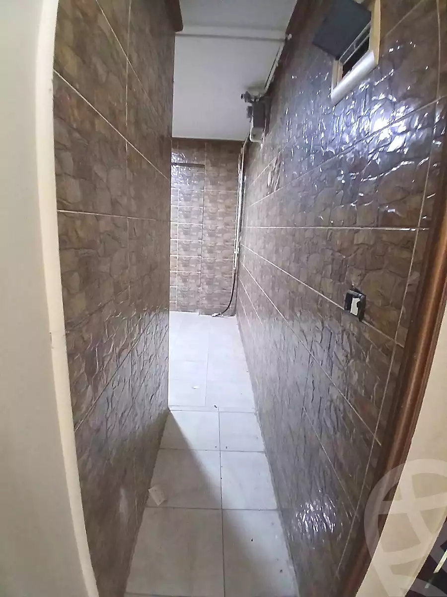 https://aqarmap.com.eg/en/listing/7269653-for-sale-alexandria-bw-qyr-street-25