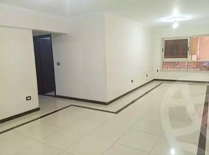 https://aqarmap.com.eg/en/listing/7269670-for-rent-alexandria-smouha