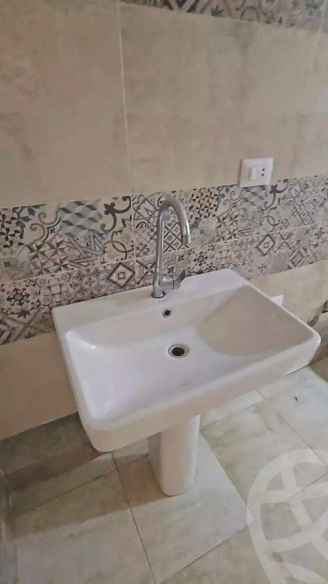 https://aqarmap.com.eg/ar/listing/7269698-for-rent-cairo-6th-of-october-el-ahyaa-neighborhood-4th-neighbourhood-1