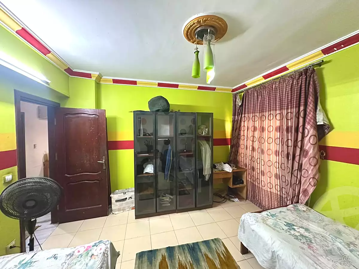 https://aqarmap.com.eg/ar/listing/7269753-for-sale-cairo-6th-of-october-el-ahyaa-neighborhood-5th-no-44-st