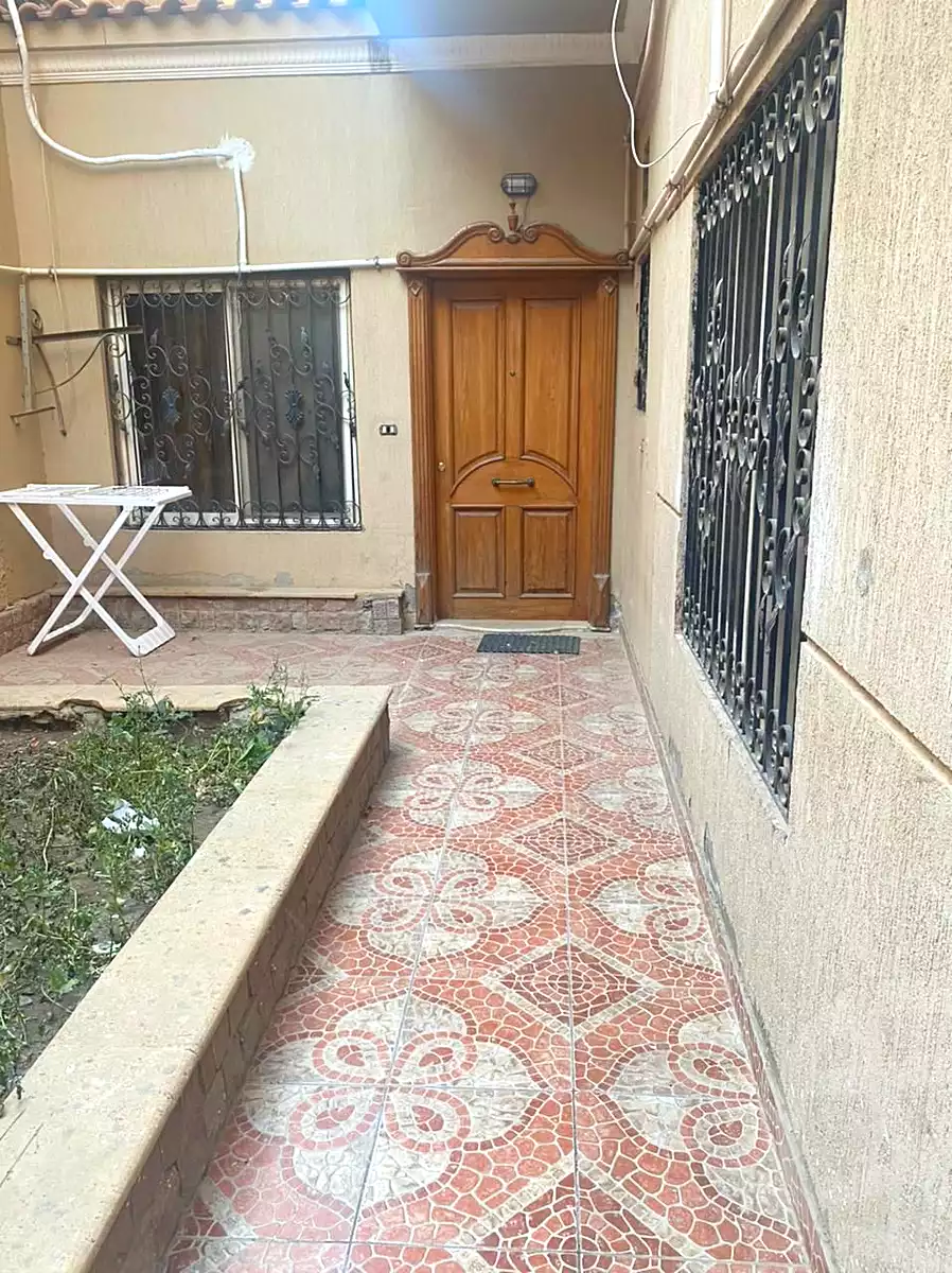 https://aqarmap.com.eg/ar/listing/7270074-for-rent-cairo-new-cairo-ganob-el-akadamiya-south-academy-b-taha-hussein-st