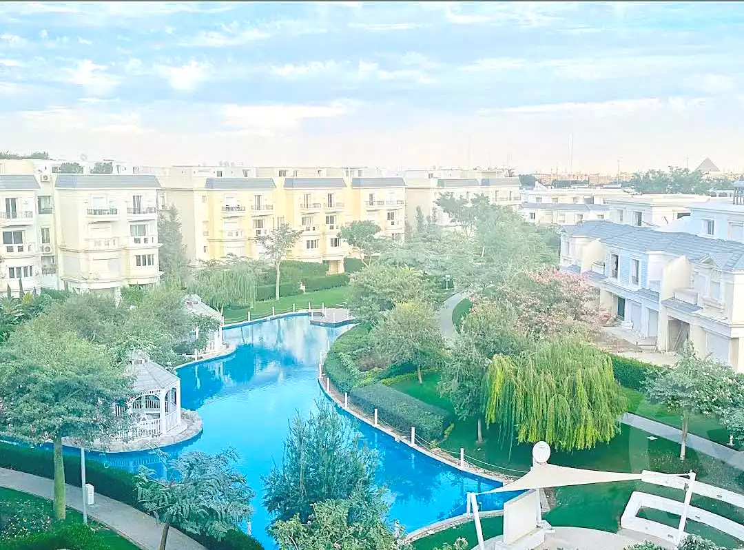 https://aqarmap.com.eg/ar/listing/7270102-for-sale-cairo-6th-of-october-compounds-mountain-view-october-park