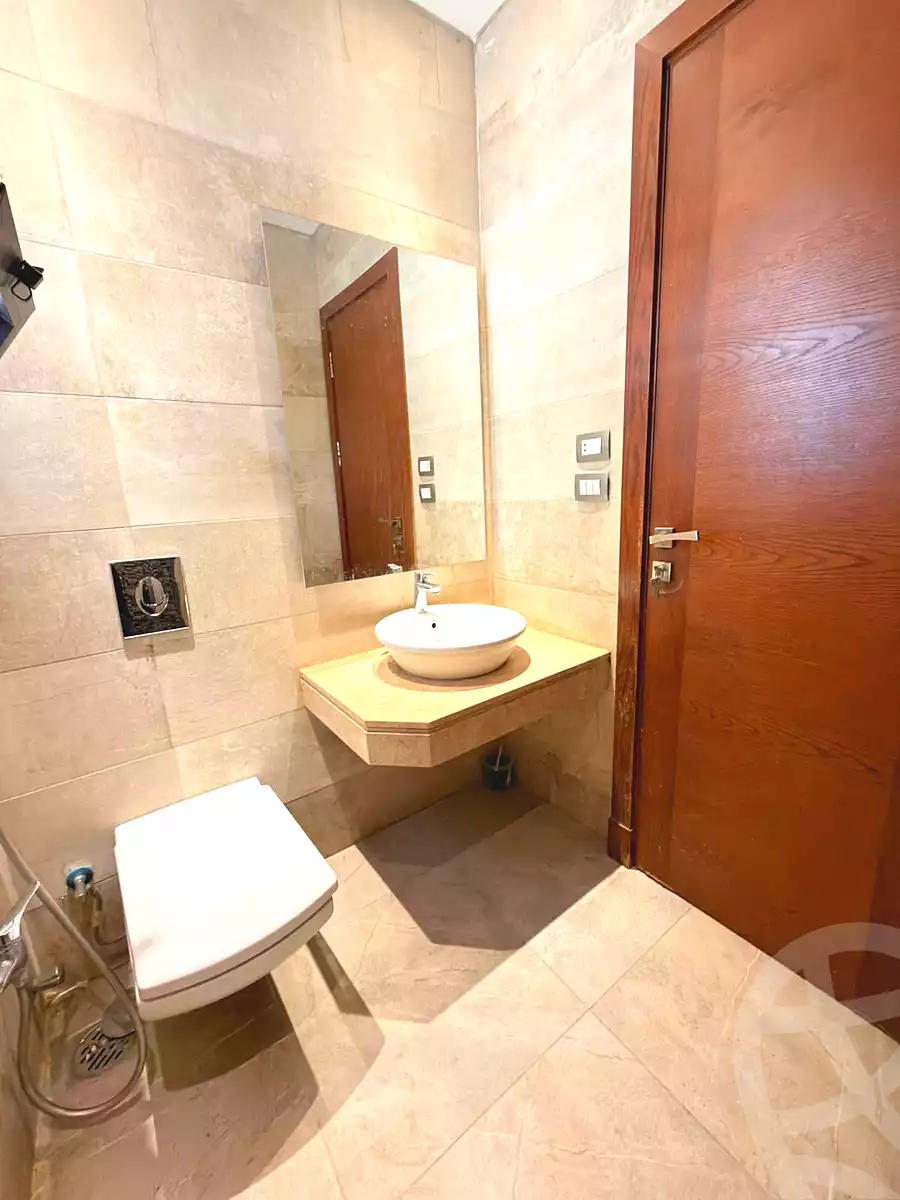 https://aqarmap.com.eg/en/listing/7270103-for-rent-cairo-el-sheikh-zayed-city-compounds-the-courtyard