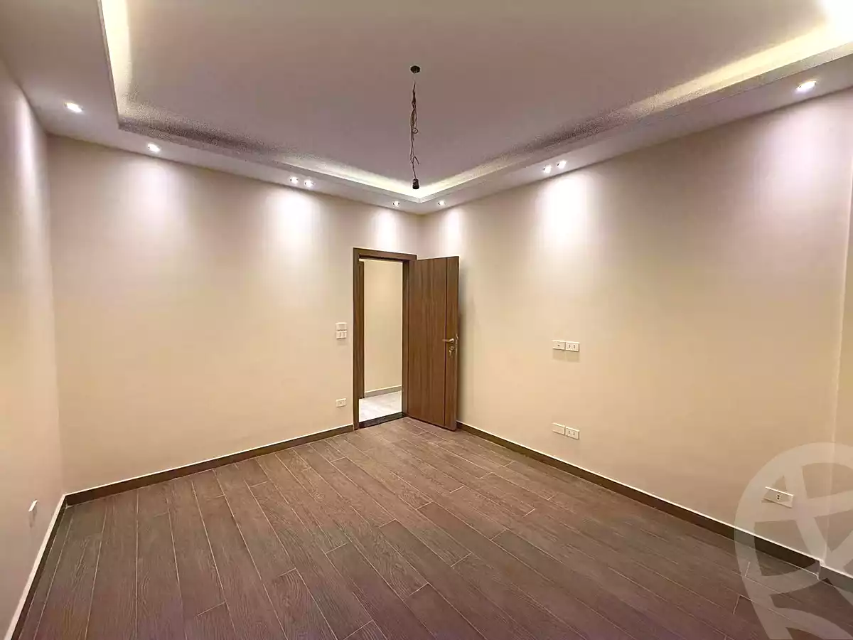 https://aqarmap.com.eg/en/listing/7270252-for-rent-cairo-new-cairo-compounds-paradise