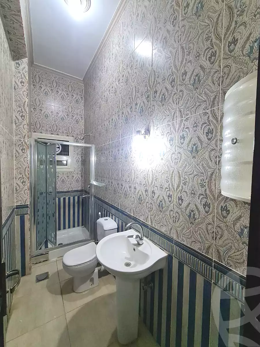 https://aqarmap.com.eg/ar/listing/7270302-for-rent-cairo-new-cairo-ganob-el-akadamiya-south-academy-a-zaid-ebn-haretha-st