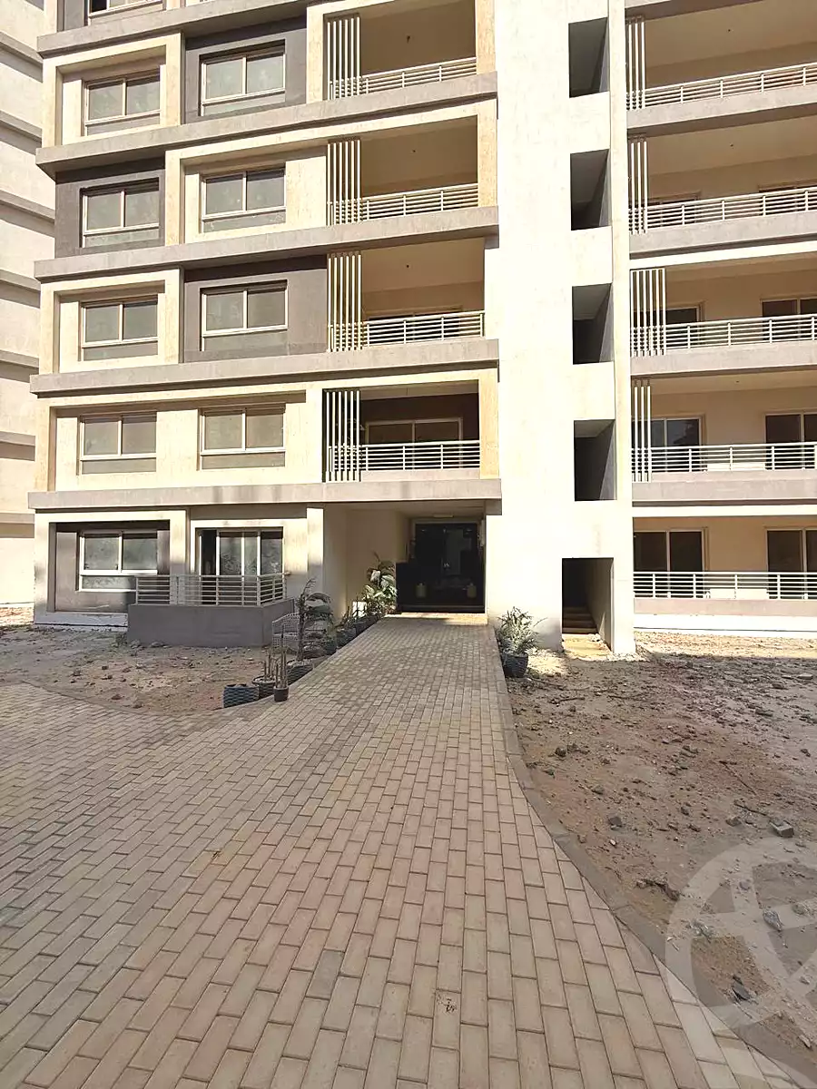 https://aqarmap.com.eg/ar/listing/7270256-for-sale-cairo-new-administrative-capital-r7-ntrd-fynyw
