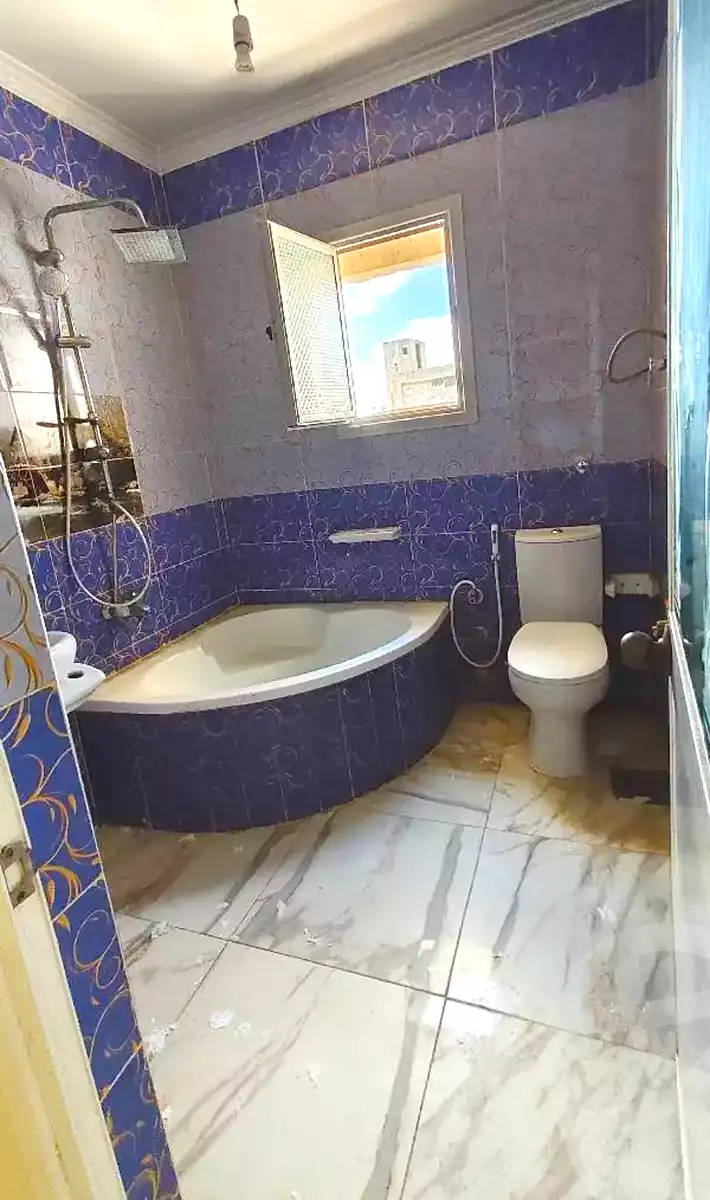 https://aqarmap.com.eg/ar/listing/7270725-for-sale-alexandria-al-agamy-el-hanouvel