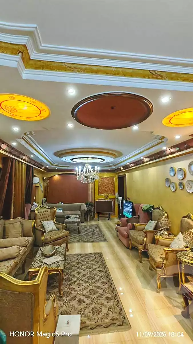 https://aqarmap.com.eg/ar/listing/7270837-for-sale-cairo-helwan-helwan-el-sharkeya-mostafa-safwat-st
