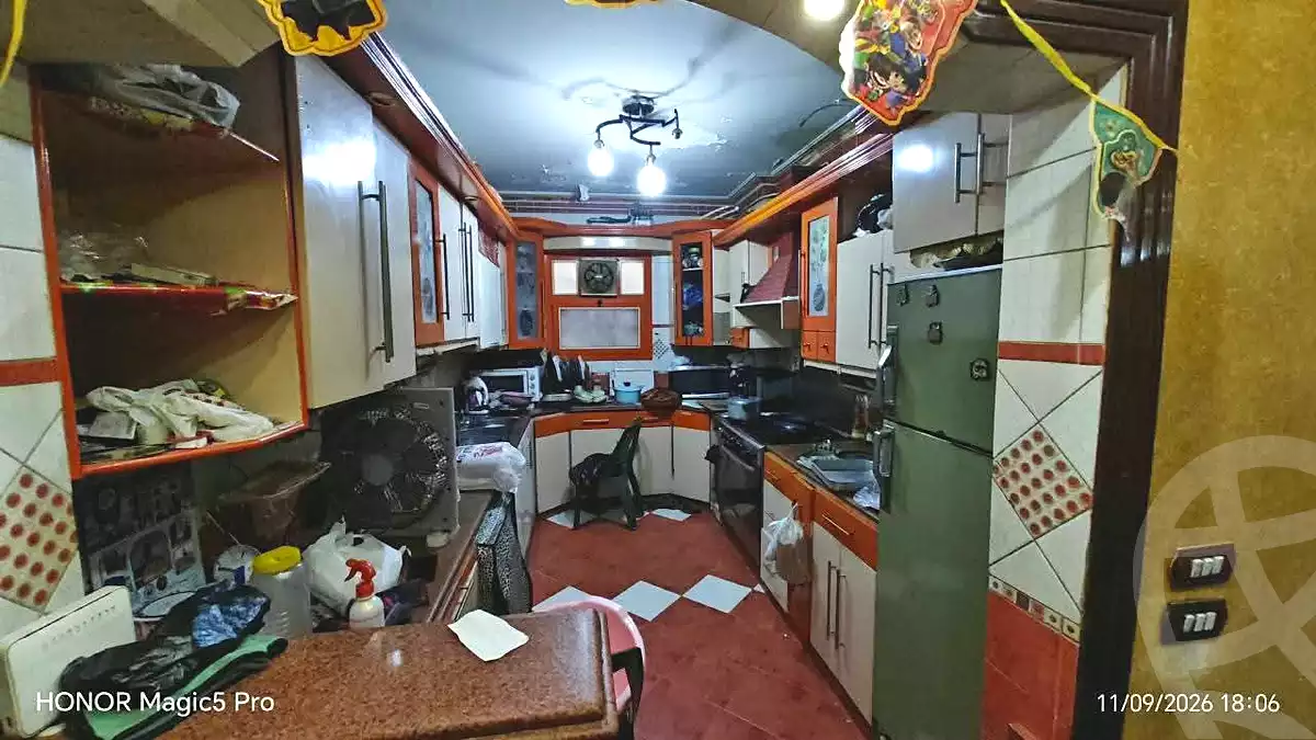 https://aqarmap.com.eg/ar/listing/7270837-for-sale-cairo-helwan-helwan-el-sharkeya-mostafa-safwat-st