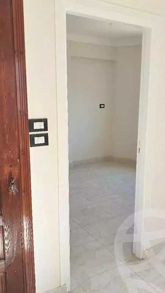 https://aqarmap.com.eg/ar/listing/7270900-for-rent-alexandria-el-mandara-shr-mlk-hfny