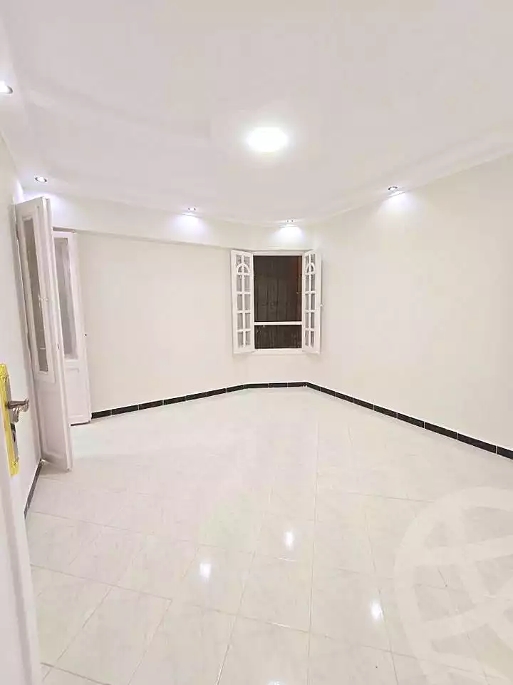 https://aqarmap.com.eg/ar/listing/7271220-for-sale-alexandria-al-agamy-shataa-el-nakheel
