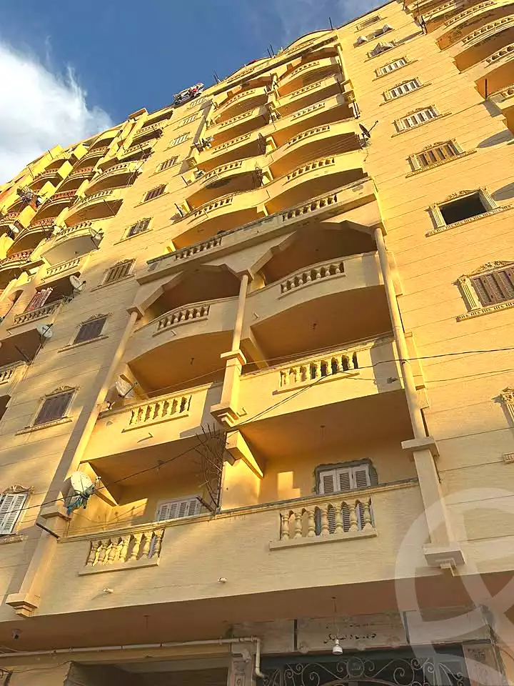 https://aqarmap.com.eg/ar/listing/7271246-for-sale-alexandria-al-agamy-el-hanouvel