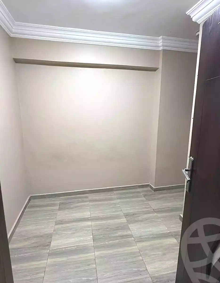 https://aqarmap.com.eg/ar/listing/7271340-for-rent-alexandria-el-mandara-alex-el-mandara-bahri-nemat-allah-st