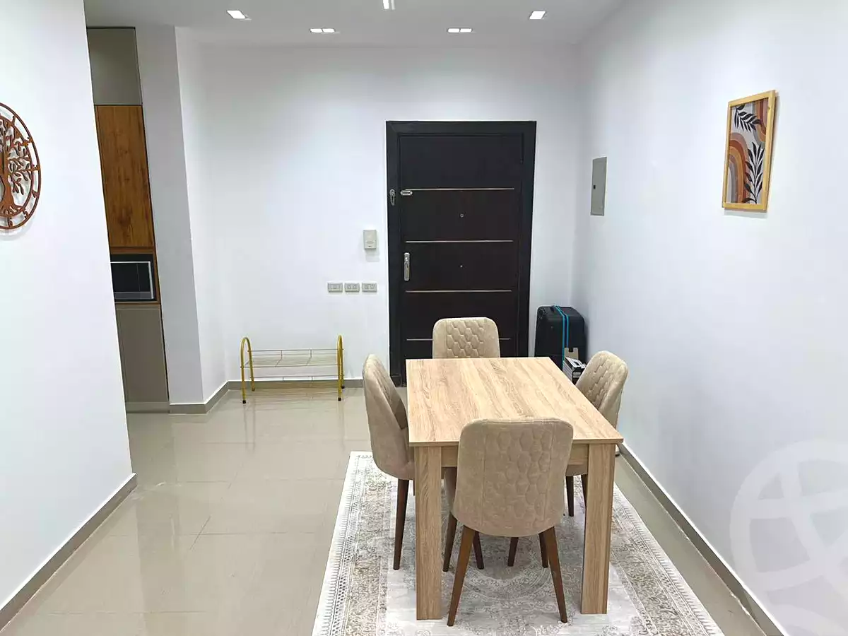 https://aqarmap.com.eg/ar/listing/7271334-for-rent-cairo-new-cairo-compounds-kmbwnd-dh-fyldj-blm-hylz