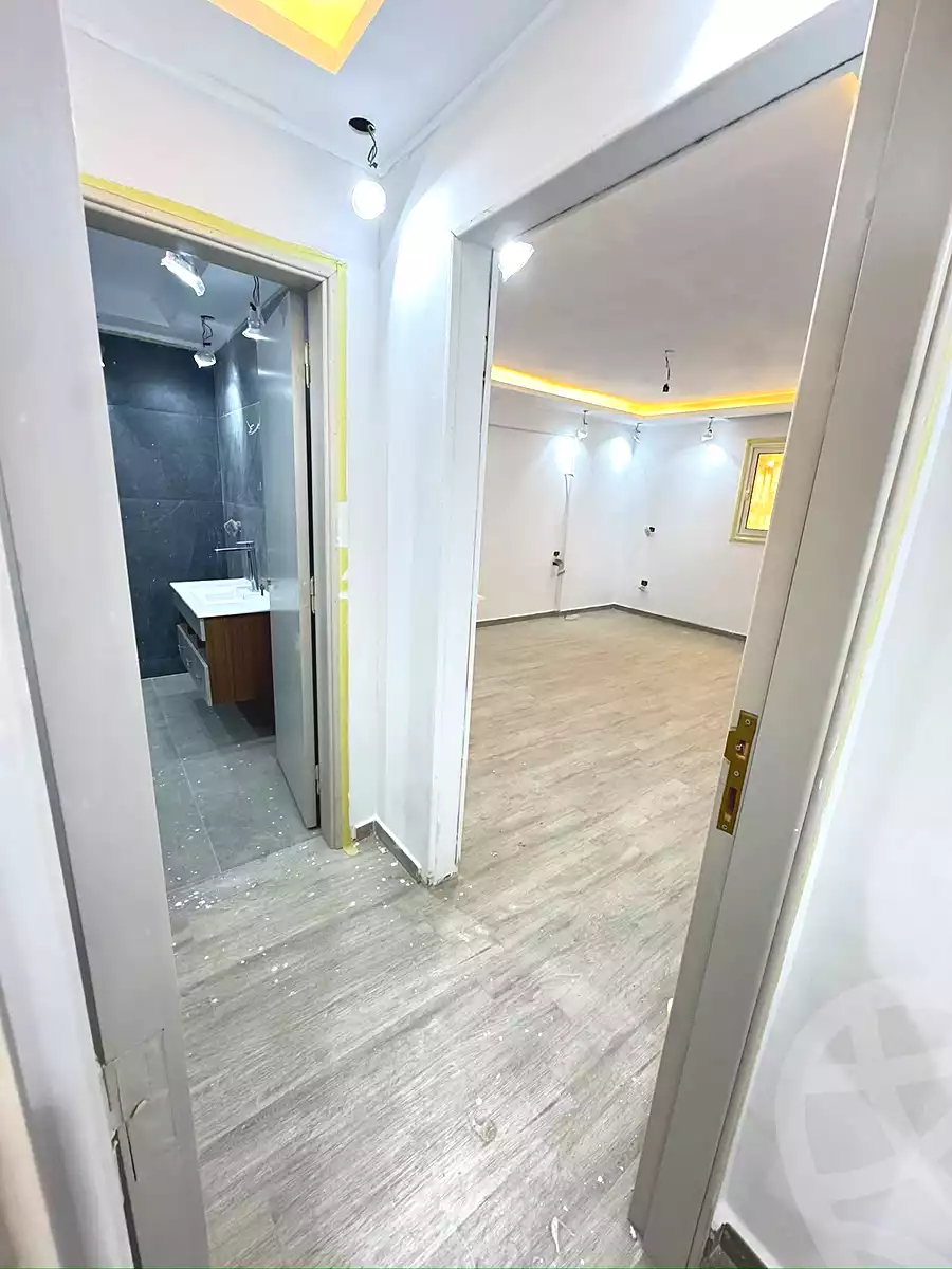 https://aqarmap.com.eg/ar/listing/7271421-for-sale-cairo-new-cairo-el-ahyaa-fifth-neighborhood-street-21