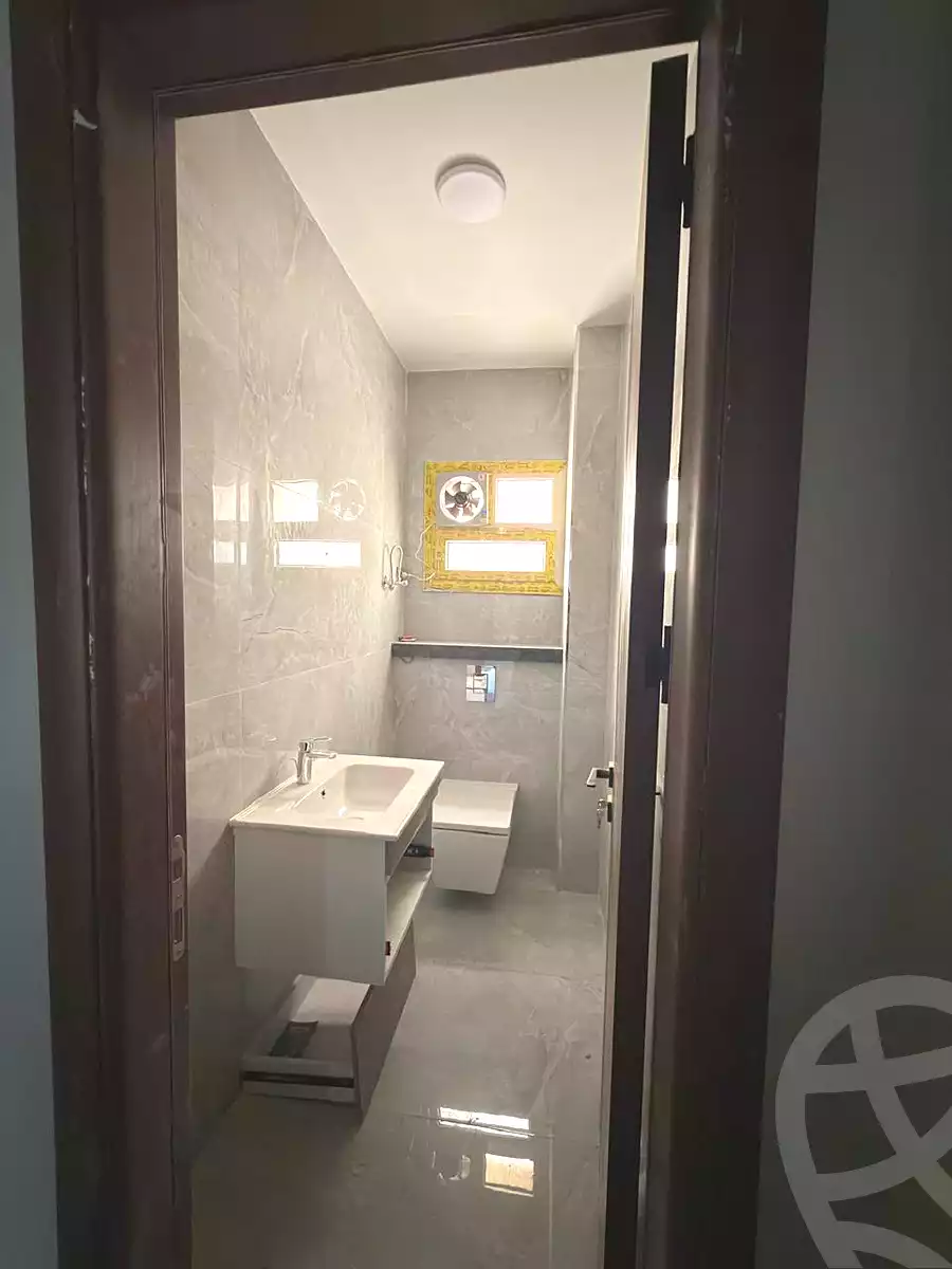 https://aqarmap.com.eg/en/listing/7271474-for-sale-cairo-new-cairo-compounds-grand-caesar-thiqa