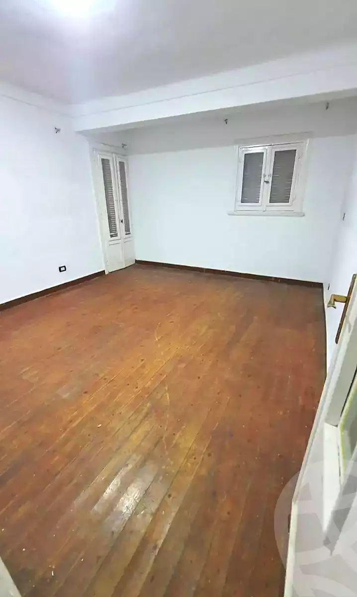 https://aqarmap.com.eg/ar/listing/7271539-for-rent-alexandria-smouha-tout-ankh-amoun-st