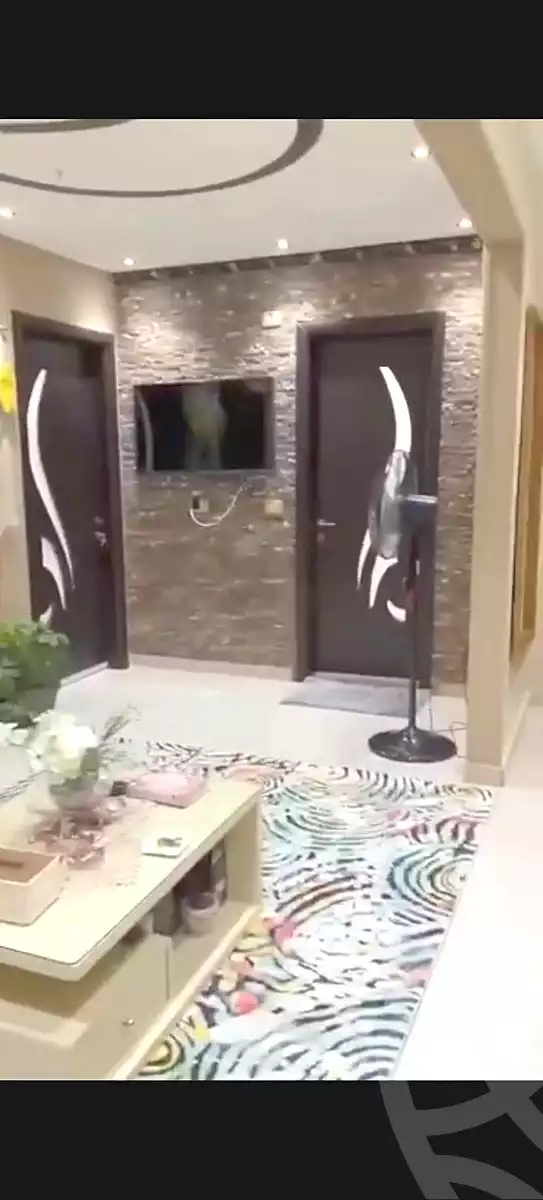 https://aqarmap.com.eg/en/listing/7271551-for-sale-cairo-helwan-helwan-el-sharkeya-heidar-st