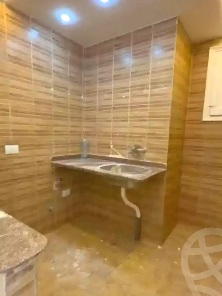 https://aqarmap.com.eg/en/listing/7271696-for-sale-alexandria-el-asafra-shr-mlk-hfny