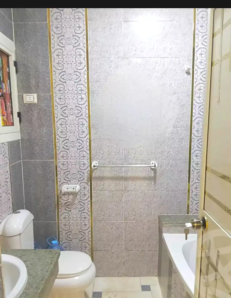 https://aqarmap.com.eg/ar/listing/7271702-for-sale-alexandria-al-agamy-lbytsh-bianchiii