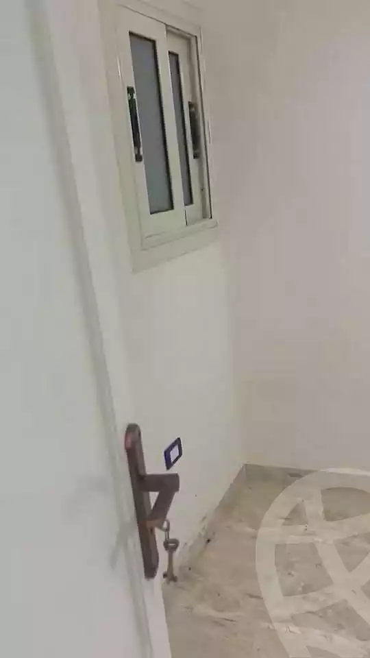https://aqarmap.com.eg/ar/listing/7271813-for-sale-alexandria-al-agamy-lbytsh-bianchiii