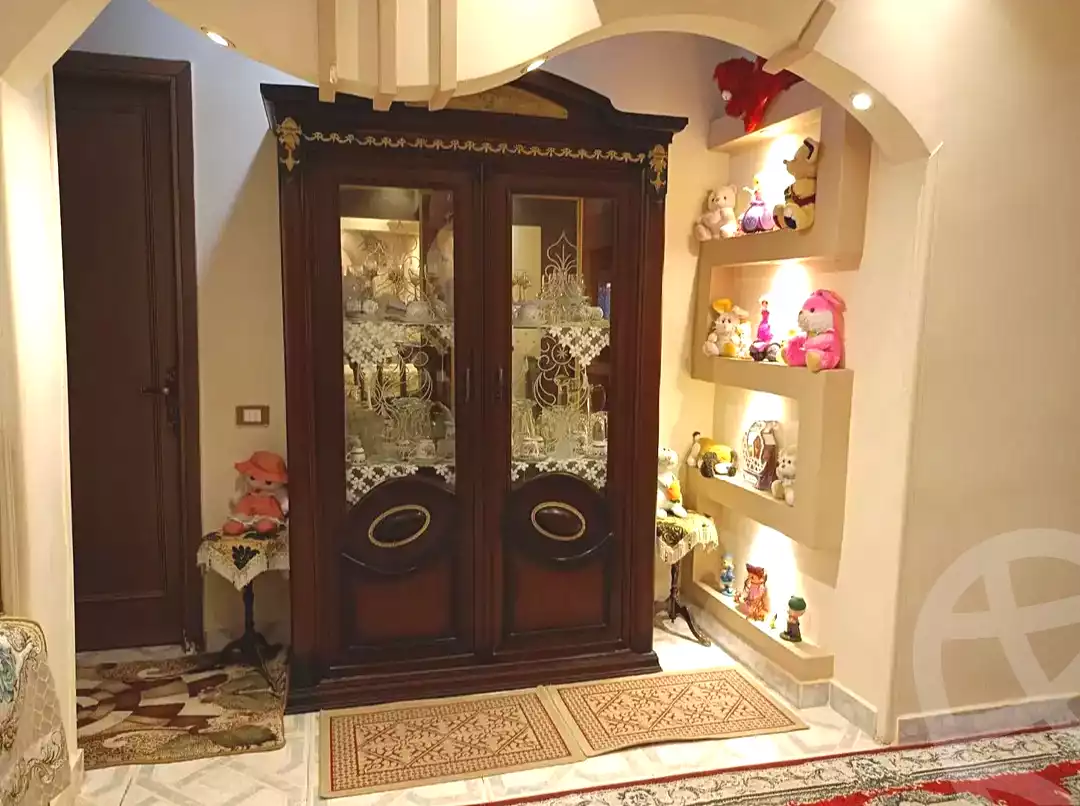 https://aqarmap.com.eg/ar/listing/7271817-for-sale-alexandria-al-agamy-lbytsh-bianchiii