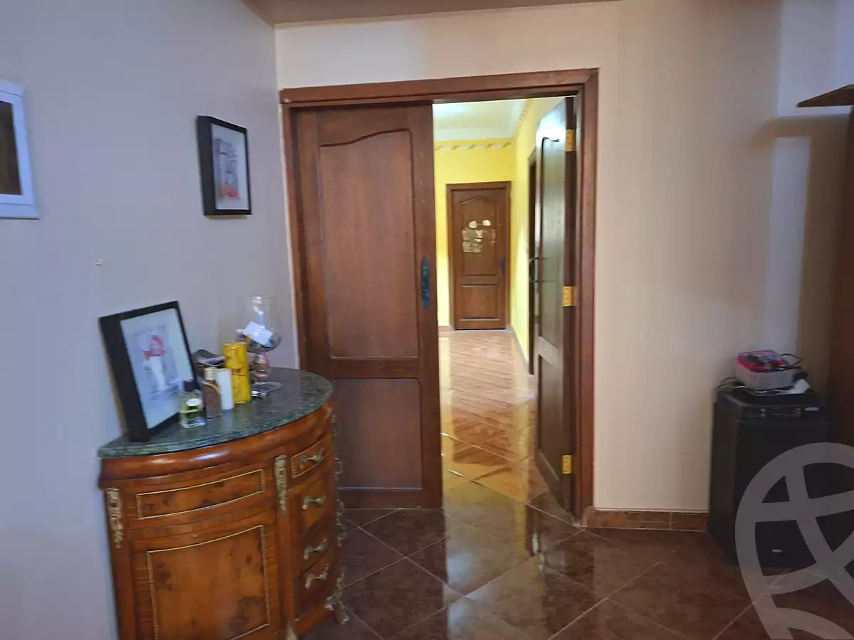 https://aqarmap.com.eg/en/listing/7271879-for-sale-red-sea-hurghada-city-el-hadba-sheraton-st