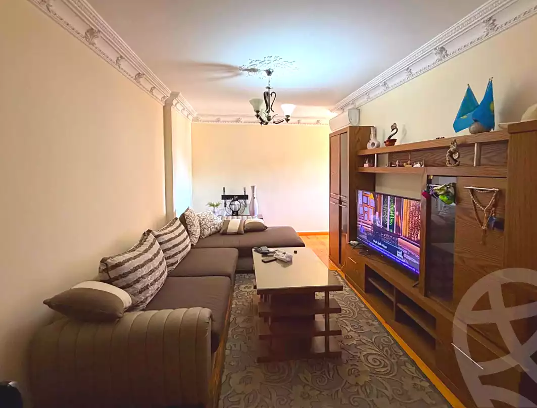 https://aqarmap.com.eg/ar/listing/7271998-for-sale-alexandria-camp-cesar-port-said-street