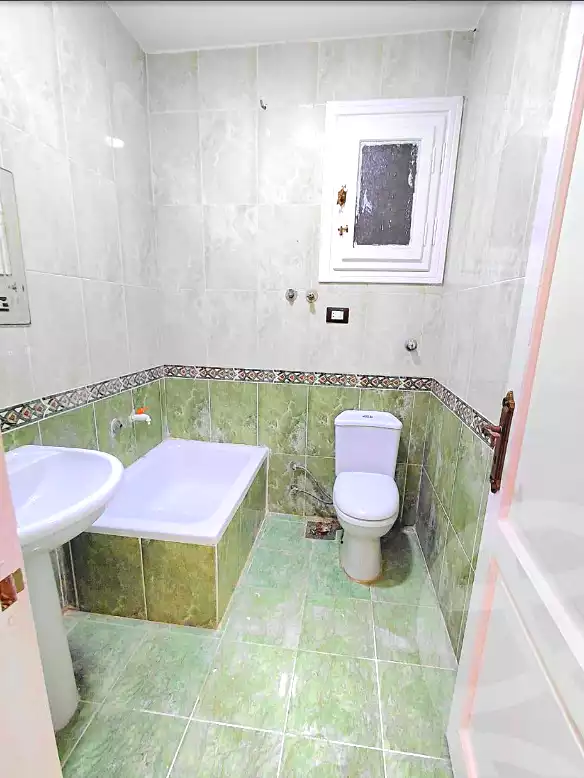 https://aqarmap.com.eg/ar/listing/7272242-for-sale-alexandria-al-agamy-shataa-el-nakheel