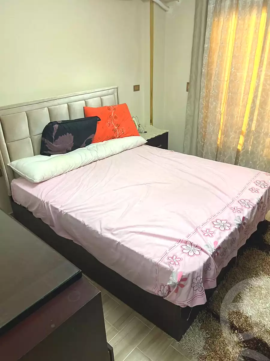 https://aqarmap.com.eg/en/listing/7272292-for-rent-cairo-6th-of-october-compounds-kmbwnd-jm-lqhr