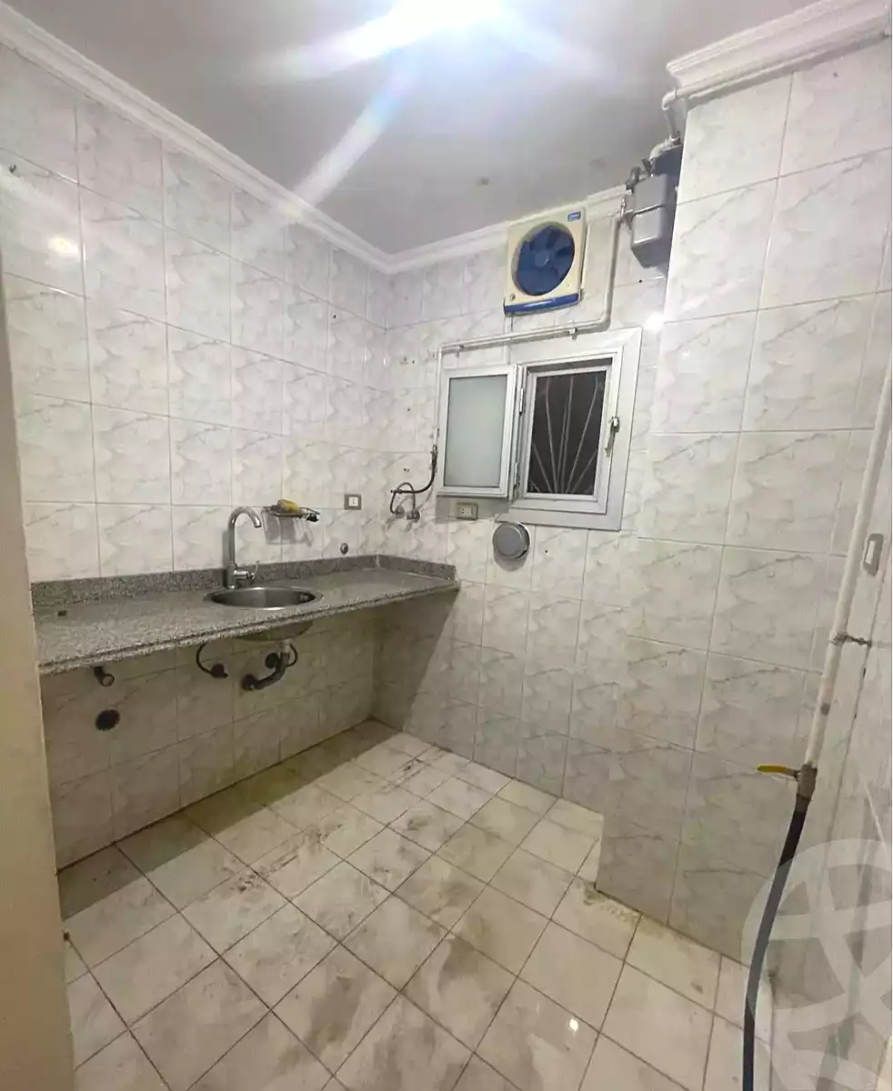 https://aqarmap.com.eg/ar/listing/7272678-for-sale-alexandria-miami-45-street