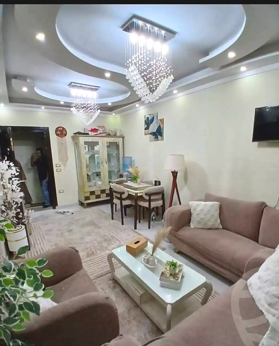 https://aqarmap.com.eg/ar/listing/7272901-for-sale-alexandria-lsywf-el-falki