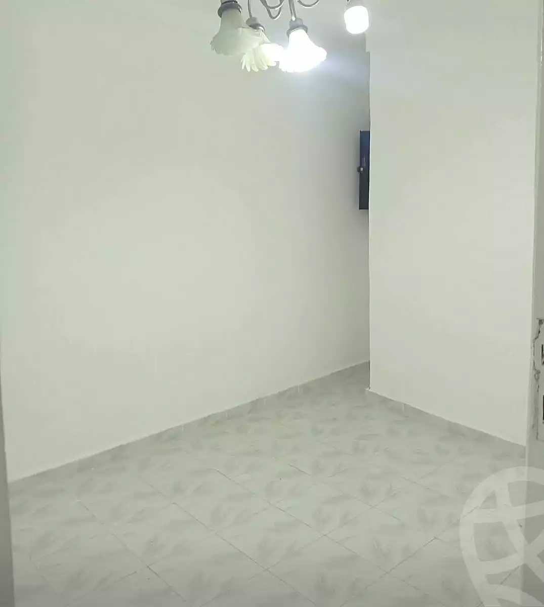 https://aqarmap.com.eg/ar/listing/7273035-for-sale-alexandria-sydy-bshr