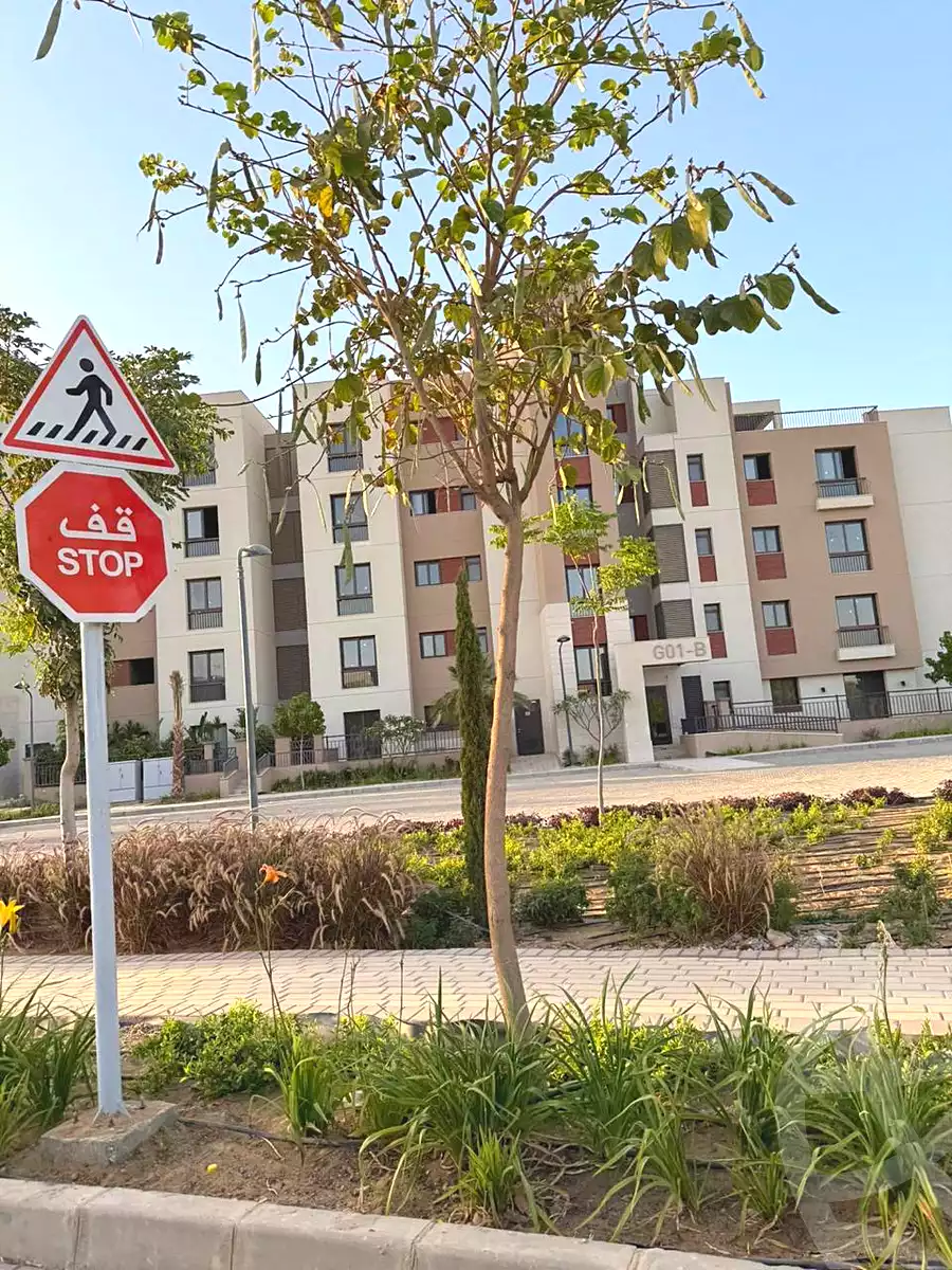 https://aqarmap.com.eg/ar/listing/7273036-for-sale-cairo-new-cairo-compounds-district-5-d-park-district-5-compound-marakez