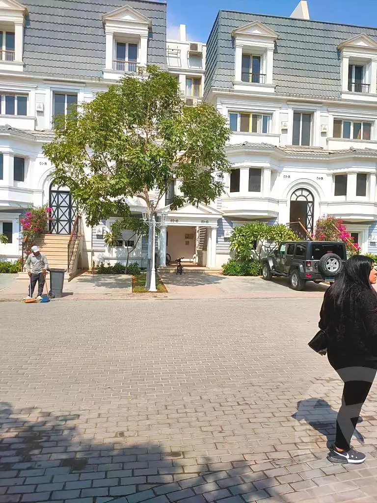 https://aqarmap.com.eg/ar/listing/7273042-for-sale-cairo-new-cairo-compounds-mountain-view1-1-compound