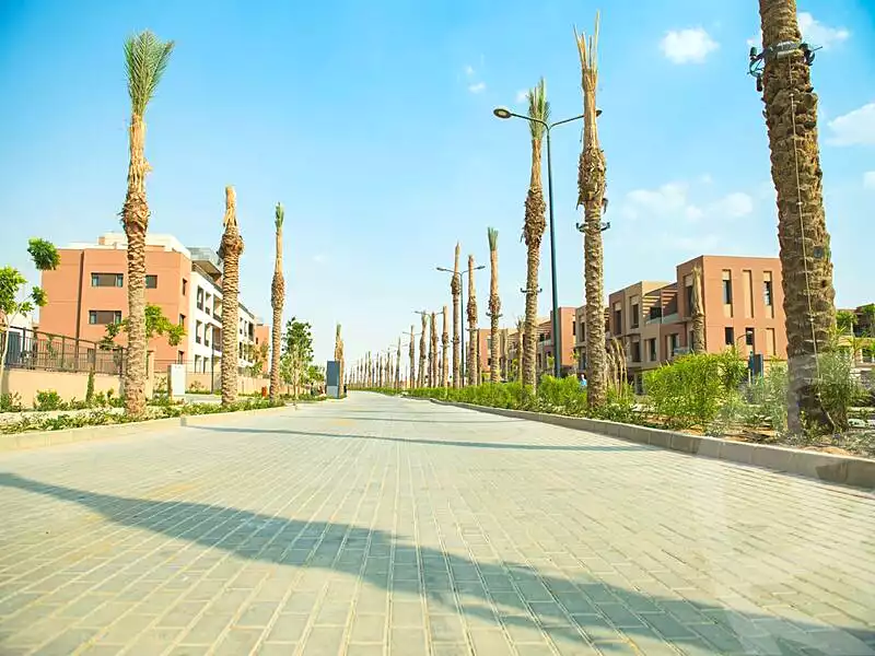 https://aqarmap.com.eg/ar/listing/7273046-for-sale-cairo-new-cairo-compounds-district-5-the-plateau-district-5