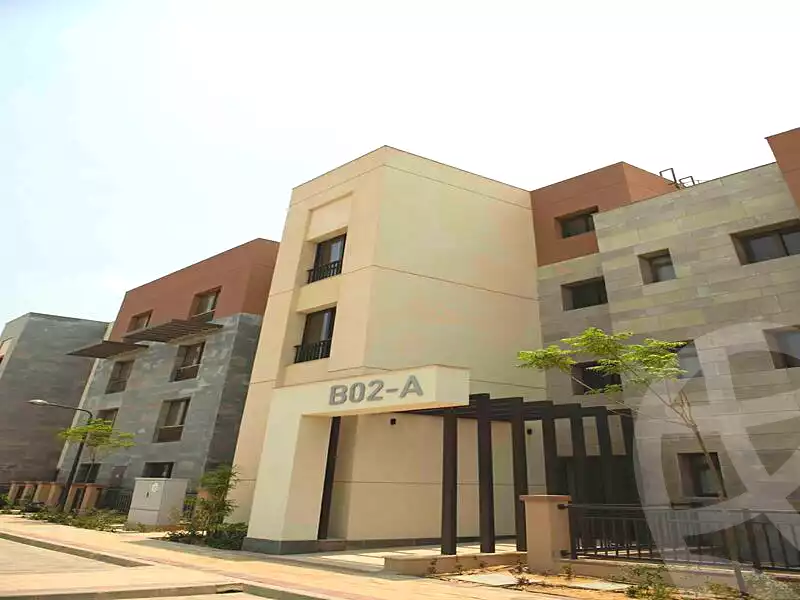 https://aqarmap.com.eg/ar/listing/7273072-for-sale-cairo-new-cairo-compounds-district-5-the-plateau-district-5