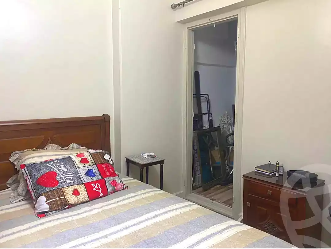 https://aqarmap.com.eg/ar/listing/7273077-for-sale-alexandria-el-asafra-shr-45
