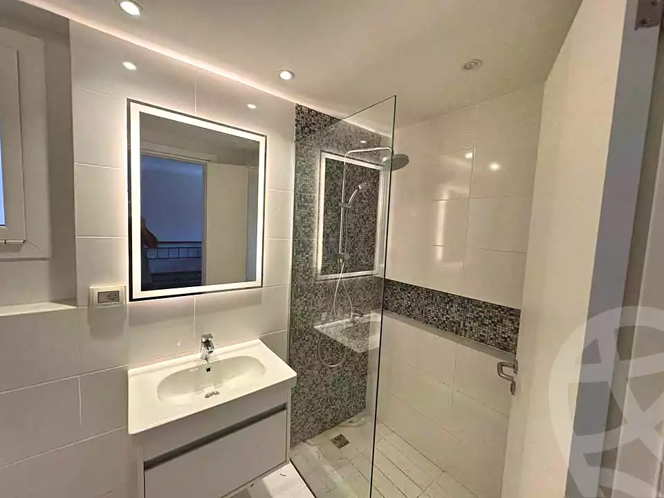 https://aqarmap.com.eg/ar/listing/7273091-for-sale-cairo-new-heliopolis-compounds-sodic-east-azailya