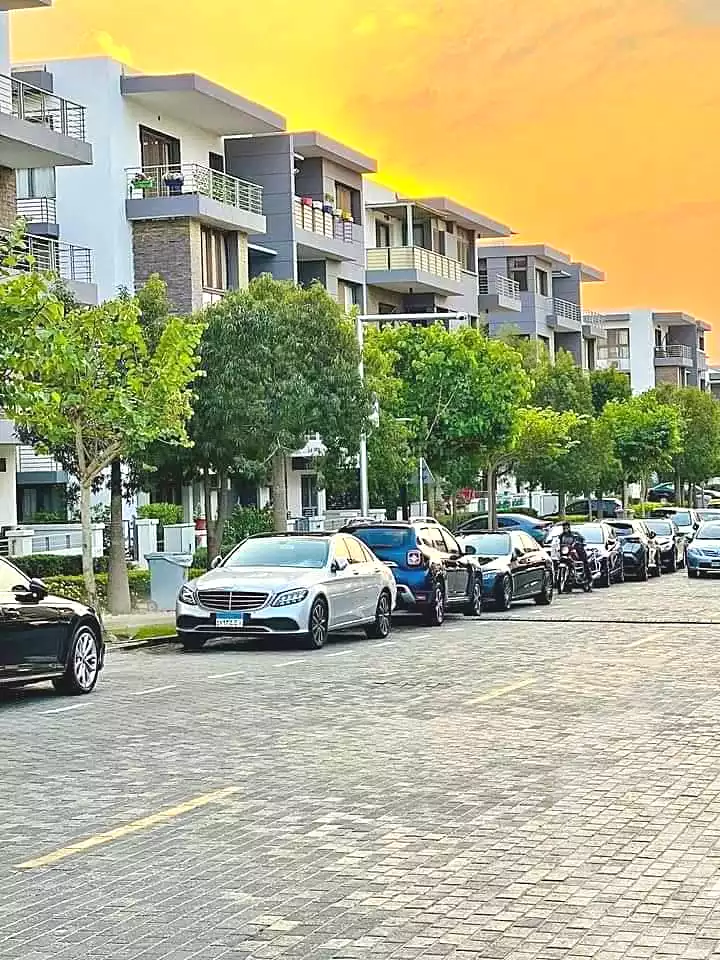 https://aqarmap.com.eg/ar/listing/7273126-for-sale-cairo-new-cairo-compounds-tag-city-taj-sultan