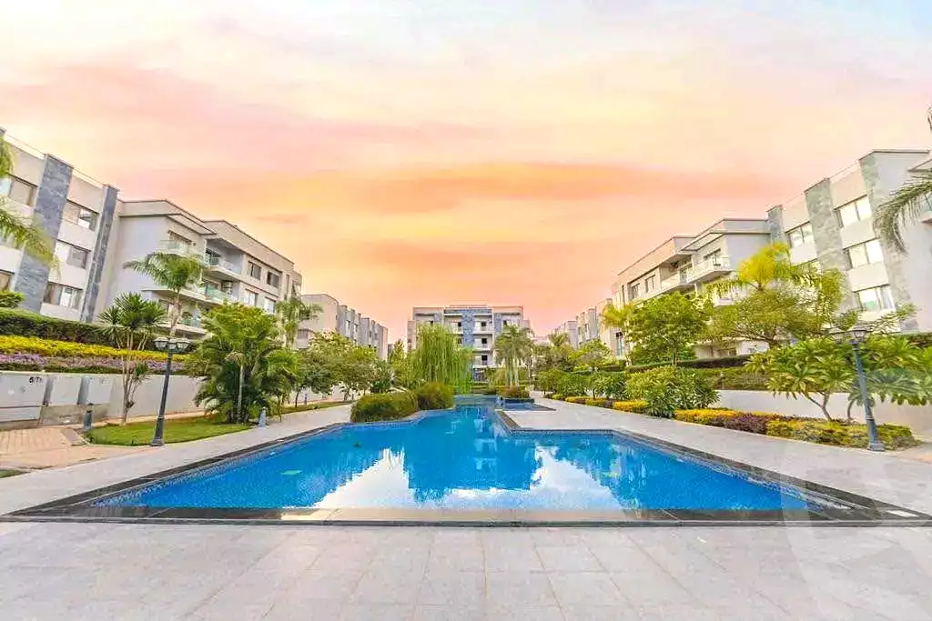 https://aqarmap.com.eg/ar/listing/7273150-for-sale-cairo-new-cairo-compounds-galleria-moon-valley-compound-arabia