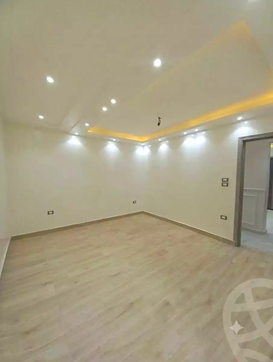 https://aqarmap.com.eg/ar/listing/7273245-for-sale-alexandria-al-agamy-lbytsh-mohamed-el-fardi-st