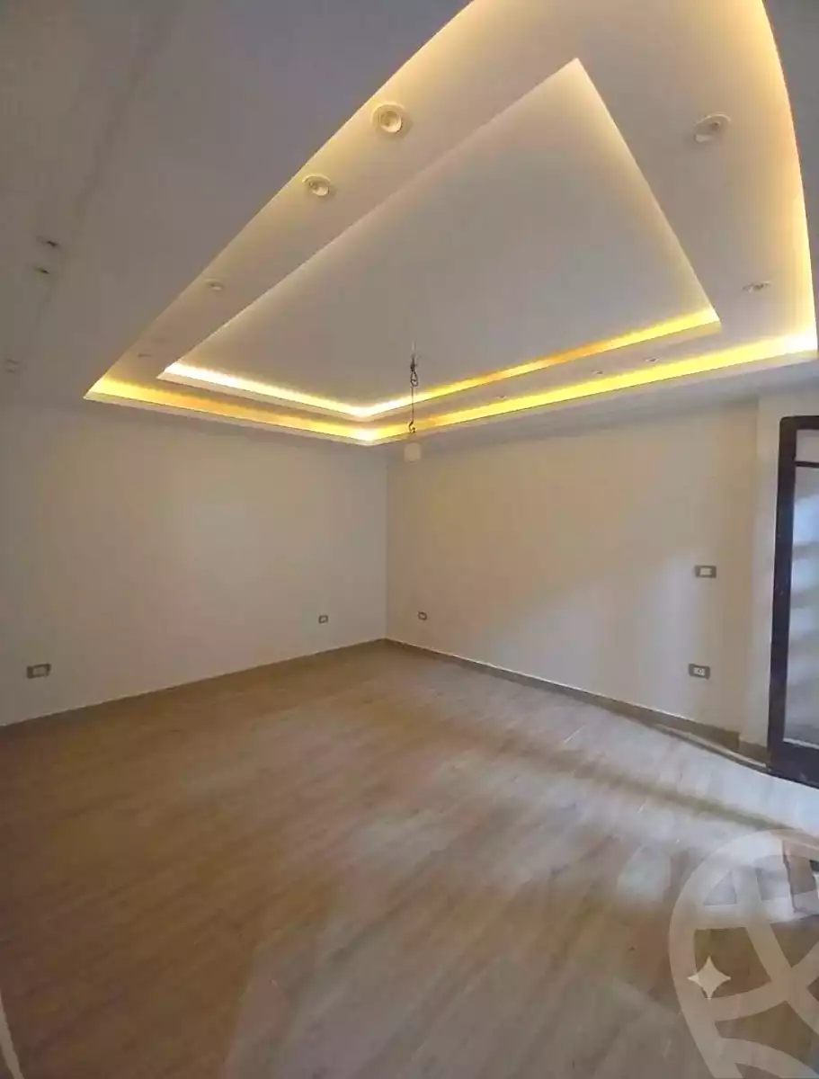 https://aqarmap.com.eg/ar/listing/7273245-for-sale-alexandria-al-agamy-lbytsh-mohamed-el-fardi-st