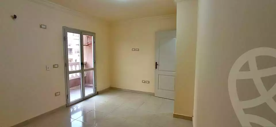 https://aqarmap.com.eg/ar/listing/7273315-for-sale-cairo-helwan-mnshy-yn-hlwn-mansour-st