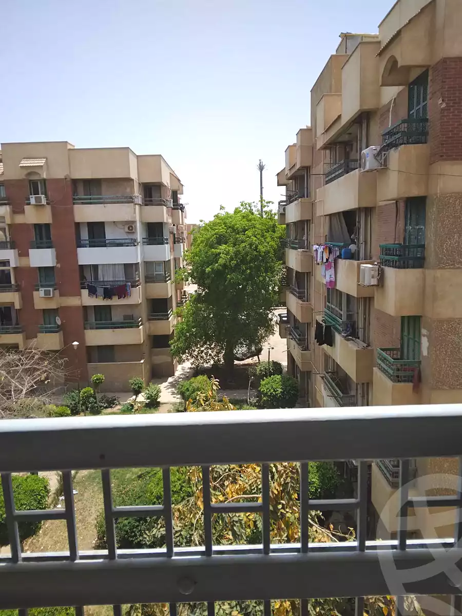 https://aqarmap.com.eg/ar/listing/7273346-for-sale-cairo-6th-of-october-hay-el-bashayer