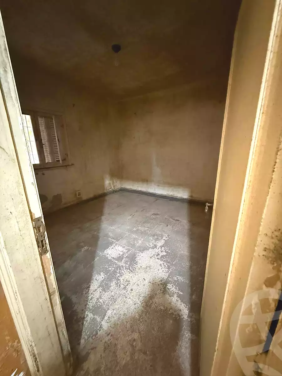 https://aqarmap.com.eg/en/listing/7273377-for-sale-cairo-6th-of-october-tryq-6-ktwbr-wdy-lntrwn