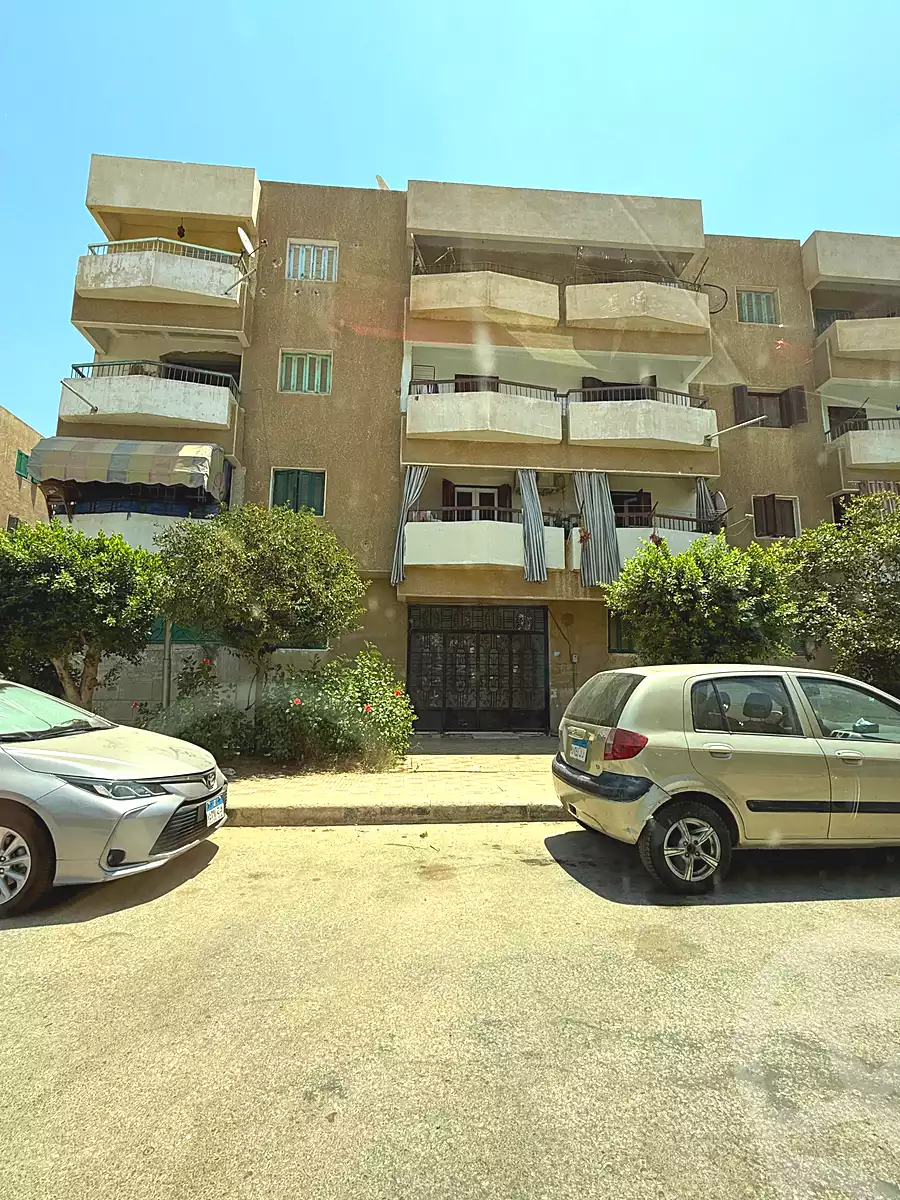https://aqarmap.com.eg/en/listing/7273377-for-sale-cairo-6th-of-october-tryq-6-ktwbr-wdy-lntrwn
